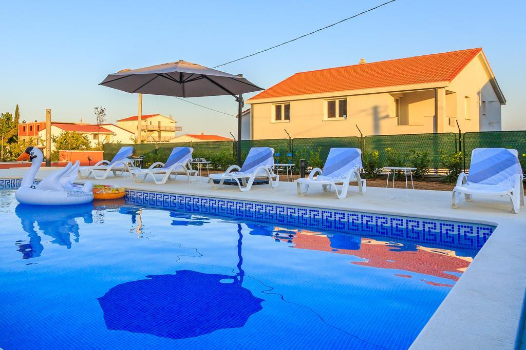 Villa Rusula Rudine  Bagian luar foto
