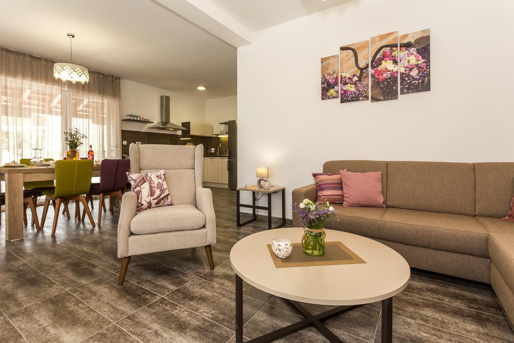 Villa Rusula Rudine  Bagian luar foto