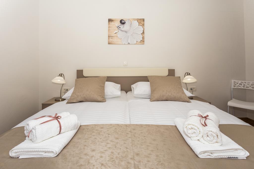 Villa Rusula Rudine  Bagian luar foto
