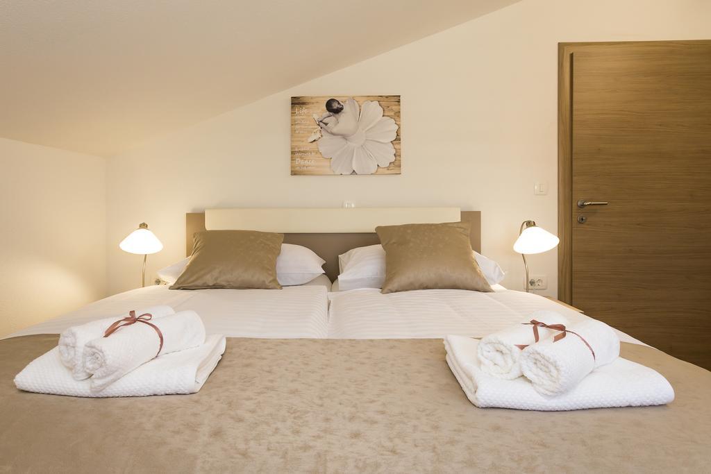 Villa Rusula Rudine  Bagian luar foto