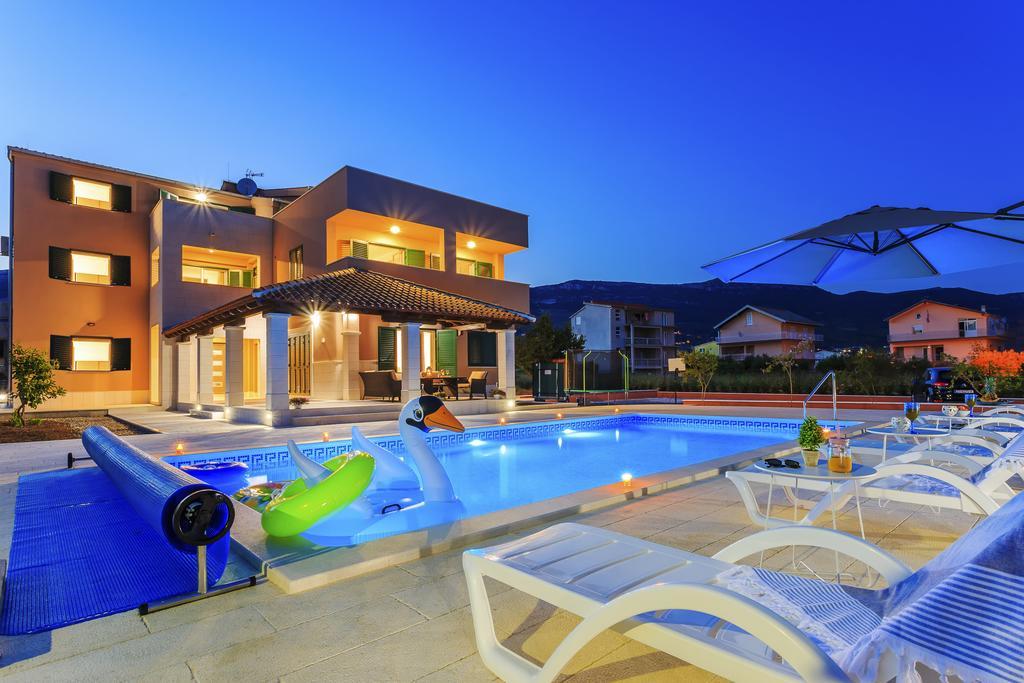 Villa Rusula Rudine  Bagian luar foto