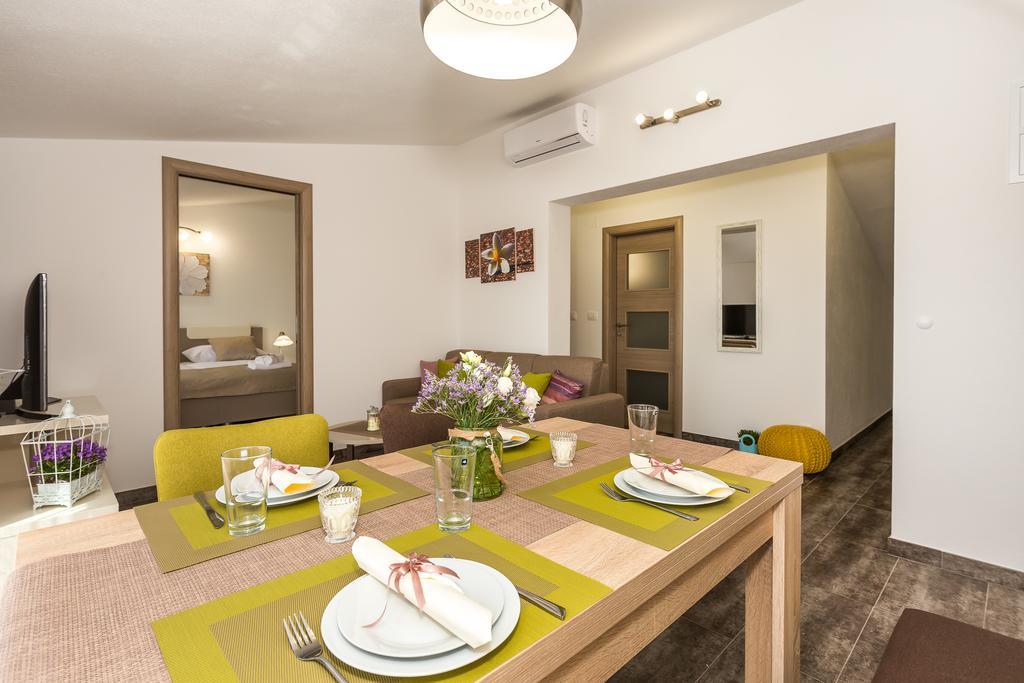 Villa Rusula Rudine  Bagian luar foto