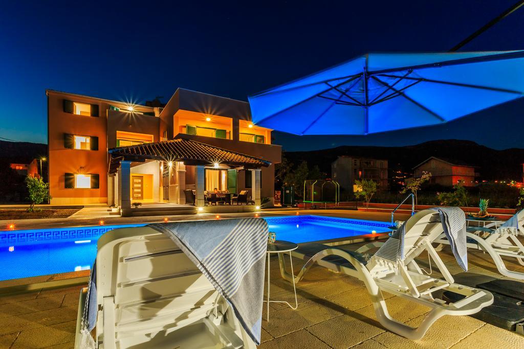 Villa Rusula Rudine  Bagian luar foto